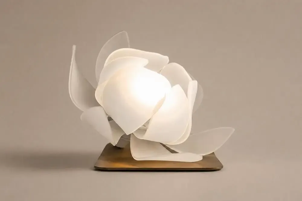 Table lamps - Lotus table lamp - ANCA FETCU STUDIO