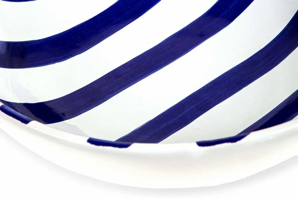 Parfums pour soi et eaux de toilette - SALADIER RAYURES BLEUES PEINT À LA MAIN - 26cm - CASA AMALFI