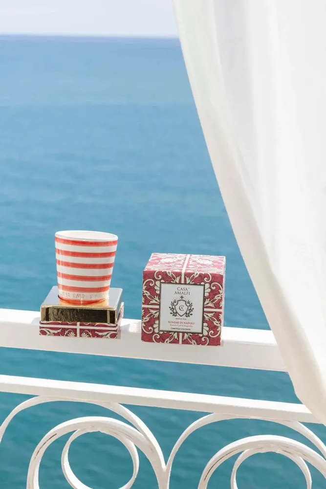 Parfums pour soi et eaux de toilette - SUNDAY IN NAPOLI Bougie en Cire de Soja Peinte à la Main - Feuille de Tomate & Magnolia 200g - CASA AMALFI