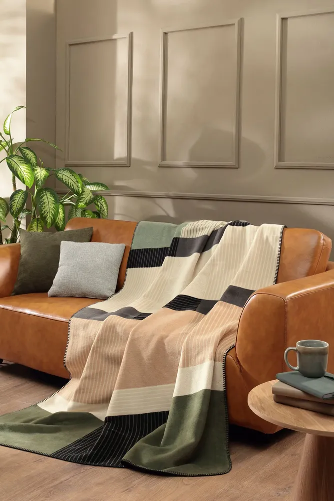 Throw blankets - Blanket Land Check - BIEDERLACK
