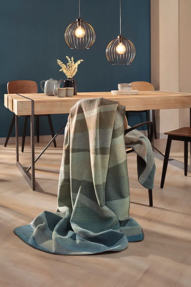 Throw blankets - Blanket Nordic Flow - BIEDERLACK