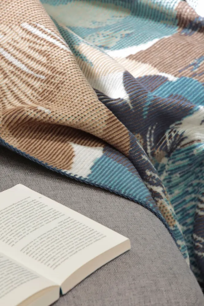 Throw blankets - Blanket Winter Flora - BIEDERLACK