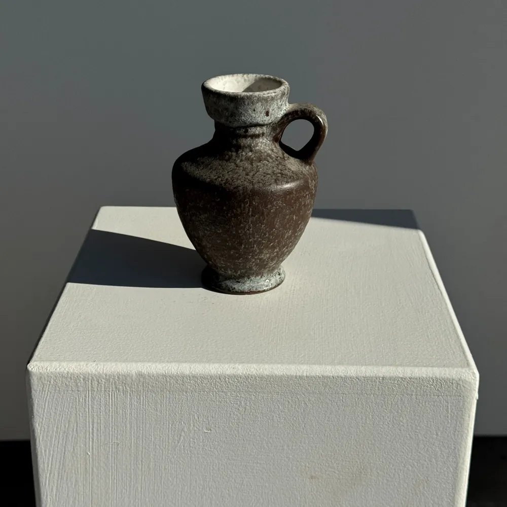 Mugs - Mini grey stoneware jug H13 D9 - OFFICE OBJETS