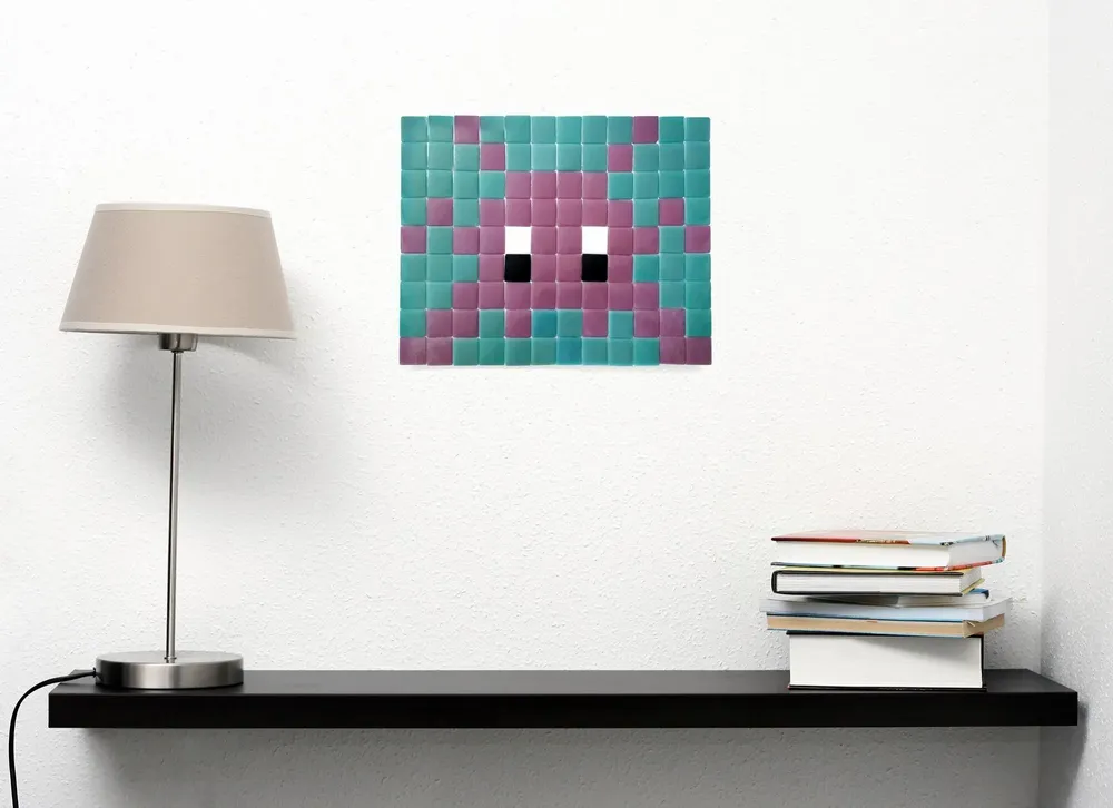 Stained glass decoration - Decorative adhesive glass mosaic invader #05 - PIXELBOX