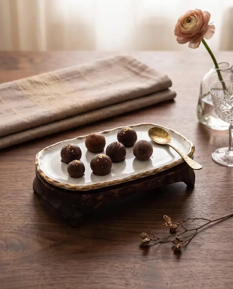 Platter and bowls - Handcrafted Ceramic Oval Serving Tray with Wooden Base - DASTHAA