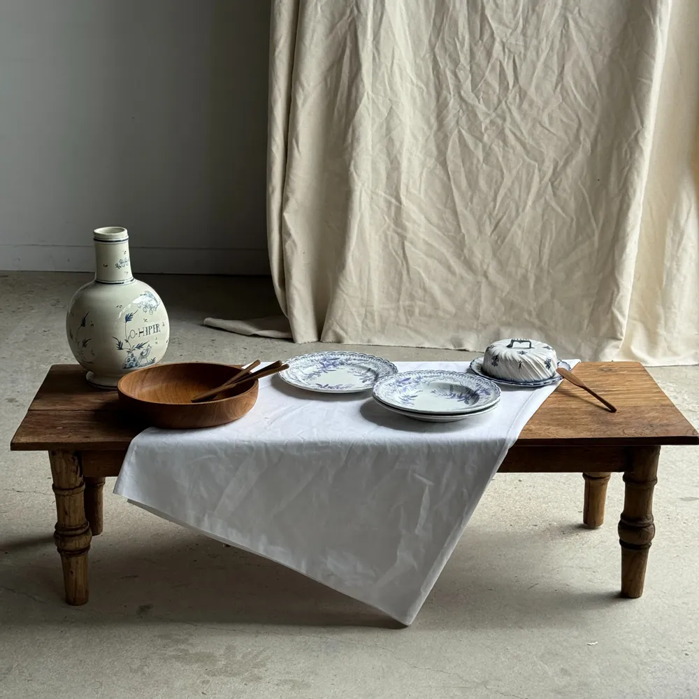 Plats et saladiers - Cloche à fromage en céramique à décor de fleurs de lys H7 D19 - OFFICE OBJETS