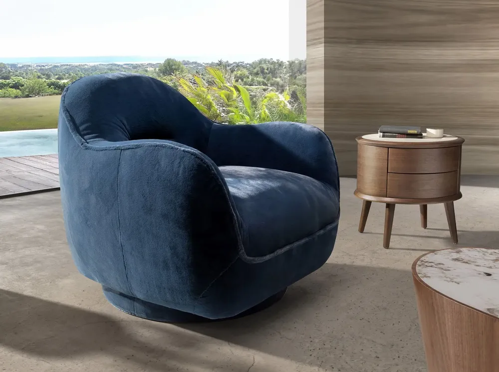 Fauteuils - Fauteuil pivotant en velours bleu foncé - ANGEL CERDÁ