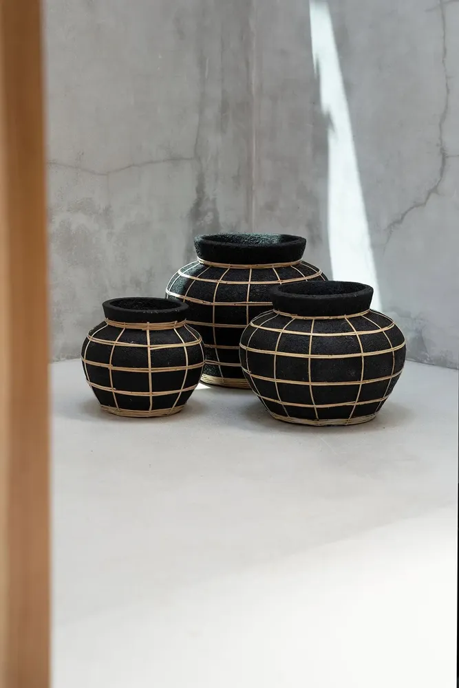 Vases - Le Vase Belly - Noir Naturel - S - BAZAR BIZAR LIVING