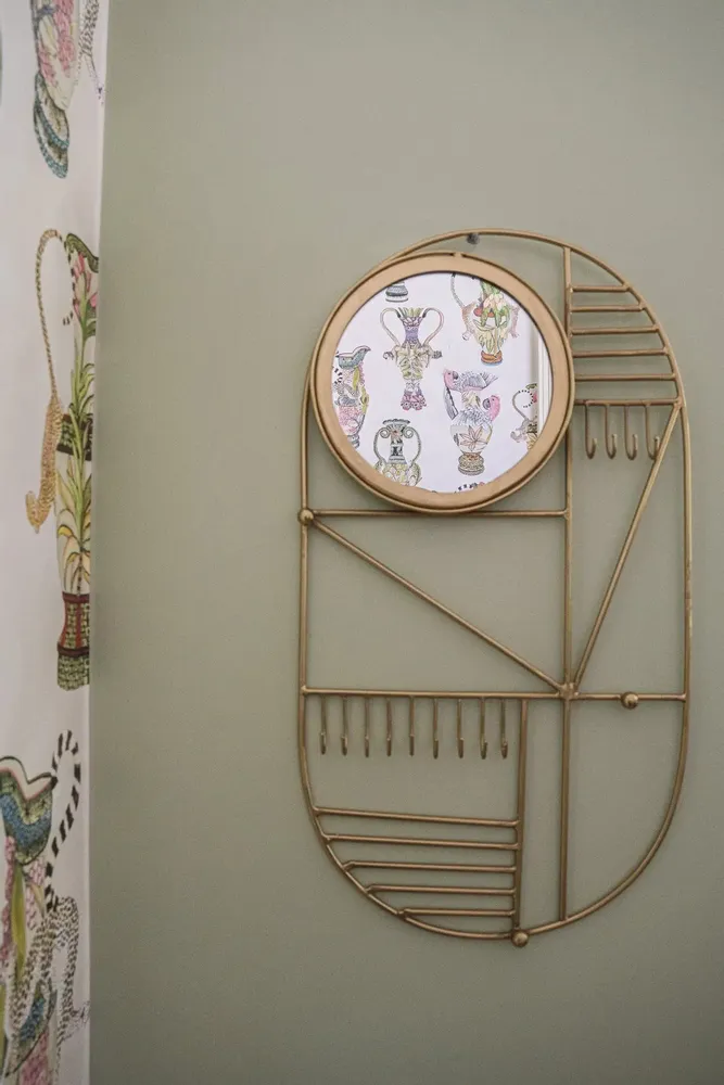 Other wall decoration - The Do I Look Pretty Wall Hanger - Brass - BAZAR BIZAR LIVING