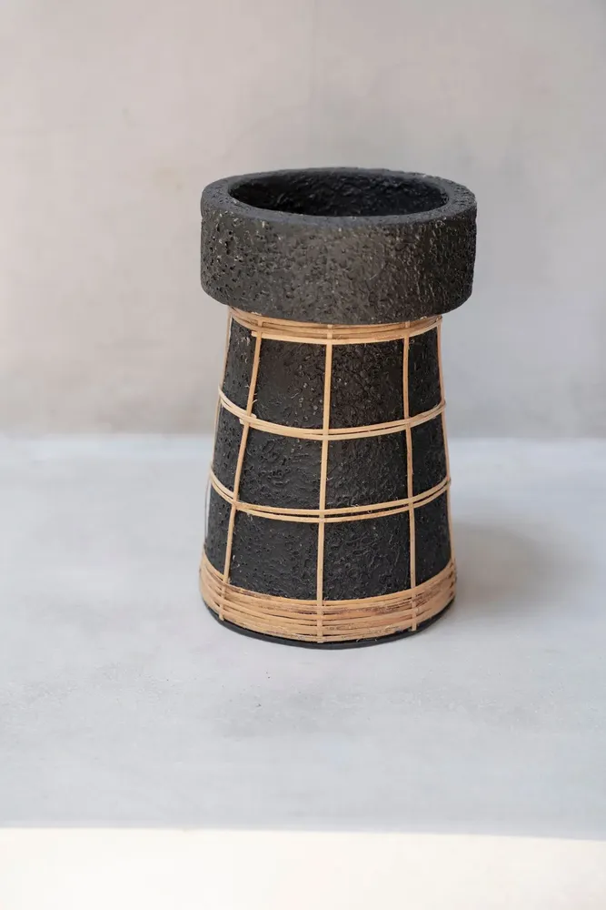 Bougeoirs et photophores  - Le Bougeoir Serene - Noir Naturel - L - BAZAR BIZAR LIVING