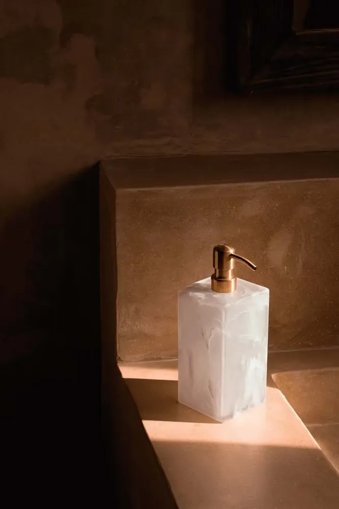 Soap dishes - The Resin Soap Dispenser - Pink White - BAZAR BIZAR LIVING