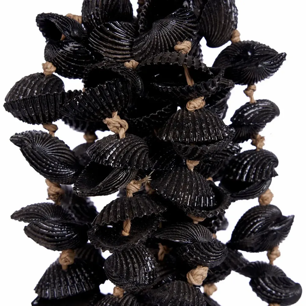 Decorative objects - The Midnight Shell Tassel - Black - BAZAR BIZAR LIVING
