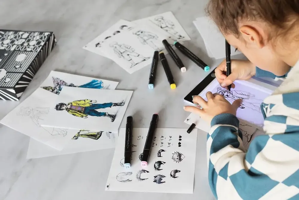 Loisirs créatifs pour enfant - SYCOMORE Manga - XL TABLETTE LUMINEUSE RECHARGEABLE - CRÉATION MANGA - SYCOMORE