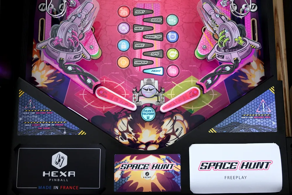 Office design and planning - Space Hunt Pinball Machine - HEXA PINBALL - FABRICANT DE FLIPPER