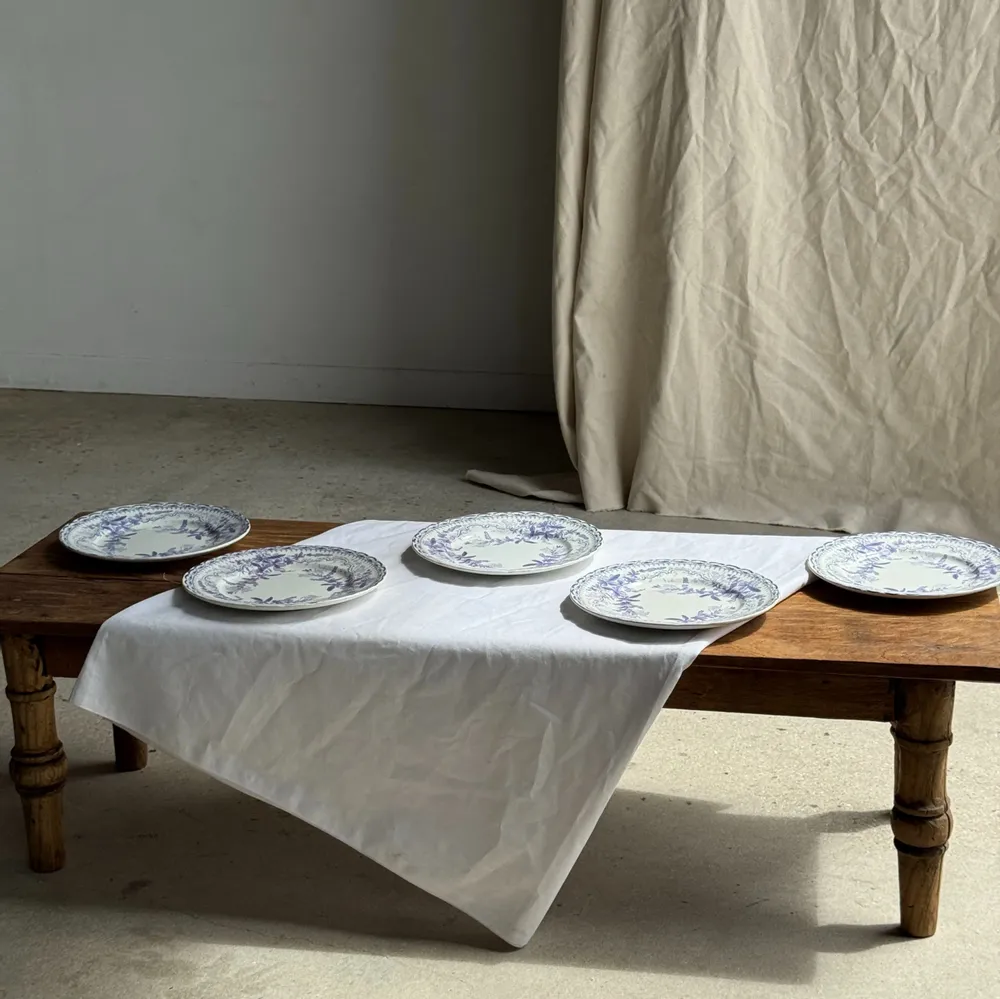 Assiettes au quotidien - Lot de 5 assiettes plates en faïence à décor floral couleur lavande - OFFICE OBJETS