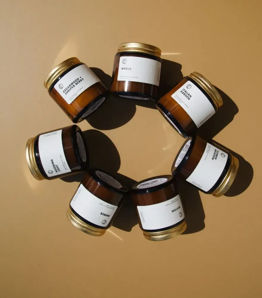 Bougies - Wild Coast (Épicéa + Eucalyptus + Genévrier + Menthe poivrée) | Bougie pot ambré - OCTŌ