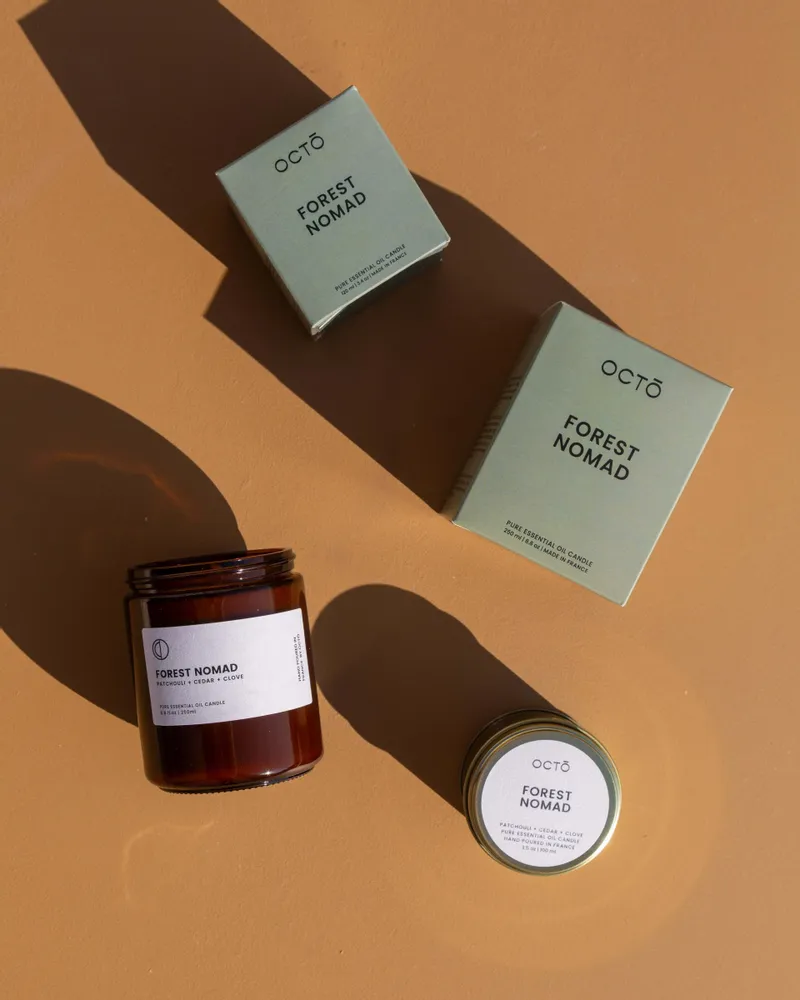 Bougies - Forest Nomad (Cèdre + Patchouli + Clou de girofle) | Bougie pot ambré - OCTŌ