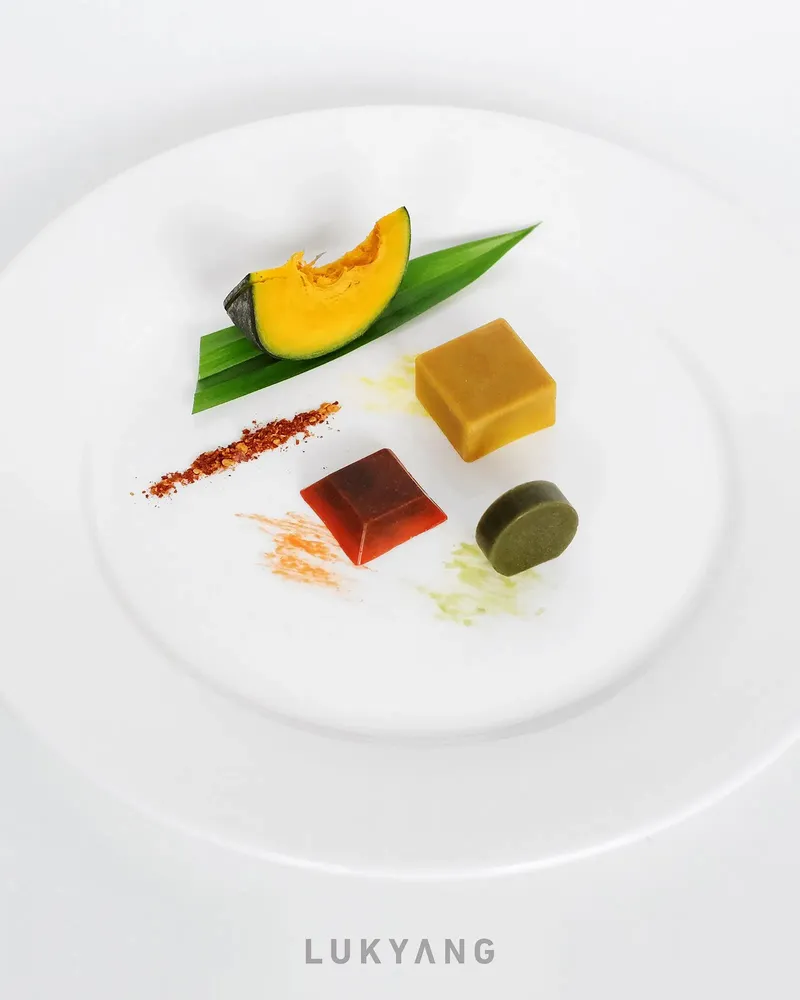 Children's arts and crafts - Food waste crayons - LUKYANG