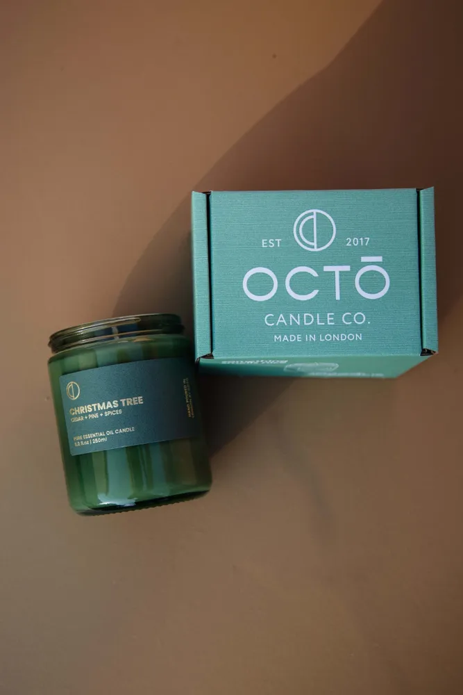 Candles - Christmas Tree (Cedar + Pine + Spices) | Green Jar Candle |120ml - OCTŌ