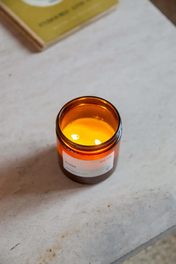 Bougies - May Chang + Romarin | Bougie Pot Ambré |400ml - OCTŌ