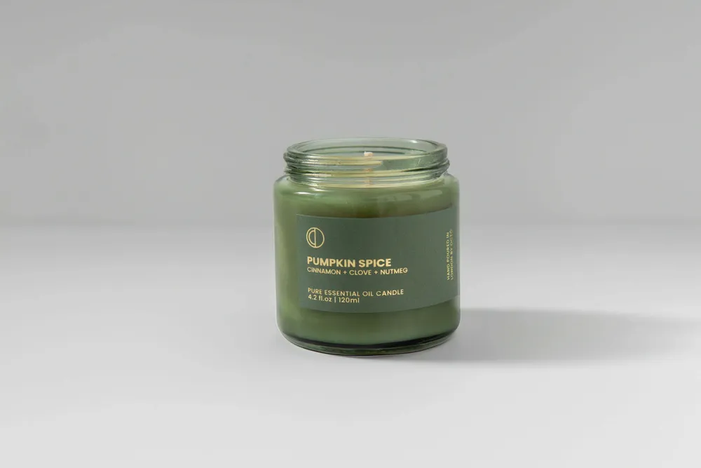 Bougies - Pumpkin Spice (Cannelle + Clou de girofle + Gingembre) | Bougie en pot vert |120ml - OCTŌ