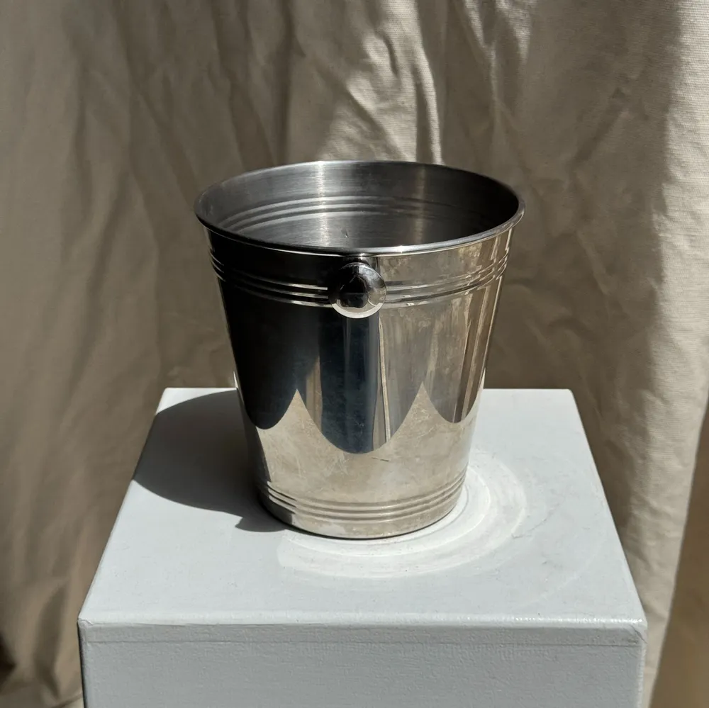 Wine accessories - H19 D19 silver plated champagne bucket - OFFICE OBJETS