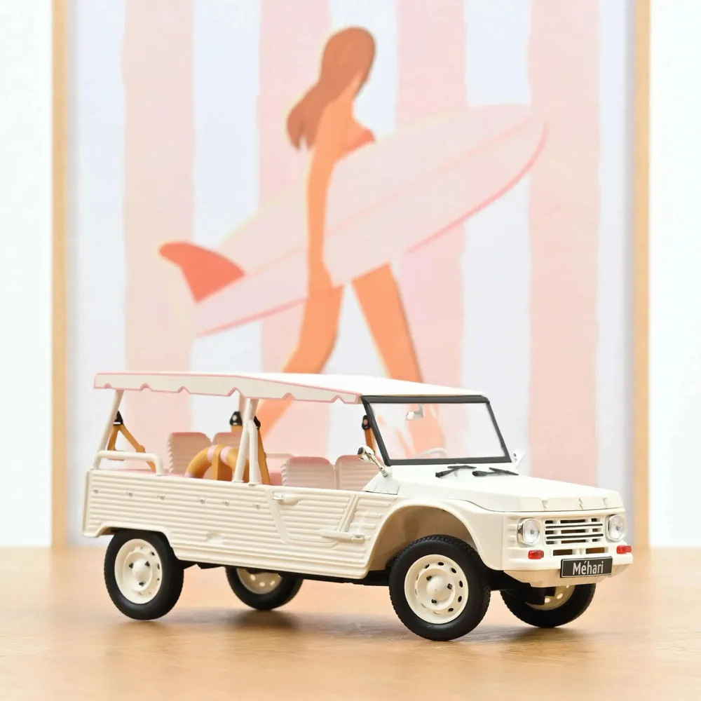 Cadeaux - Citroën Méhari 2023 Blanc et Rose - Voiture miniature 1/18 - NOREV