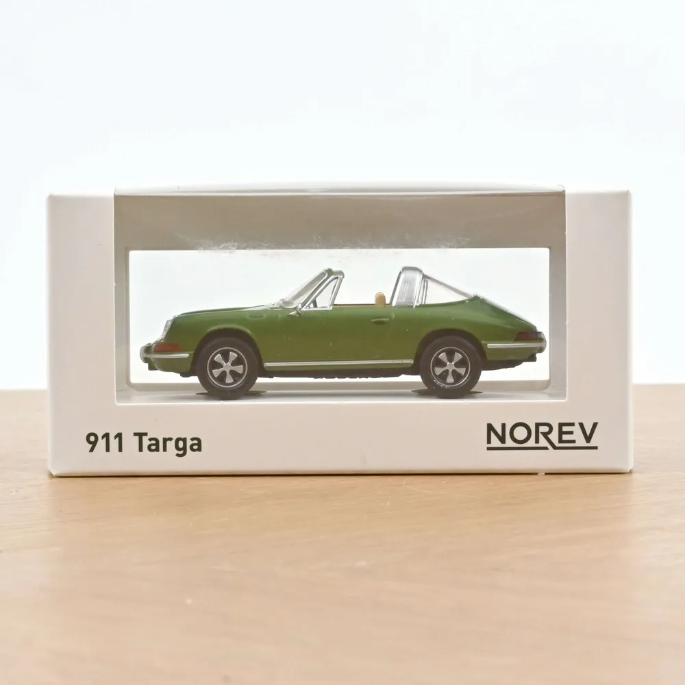 Jouets enfants - Voiture jouet Porsche 911 Targa 1969 Vert olive Jet-car 1/43 - NOREV