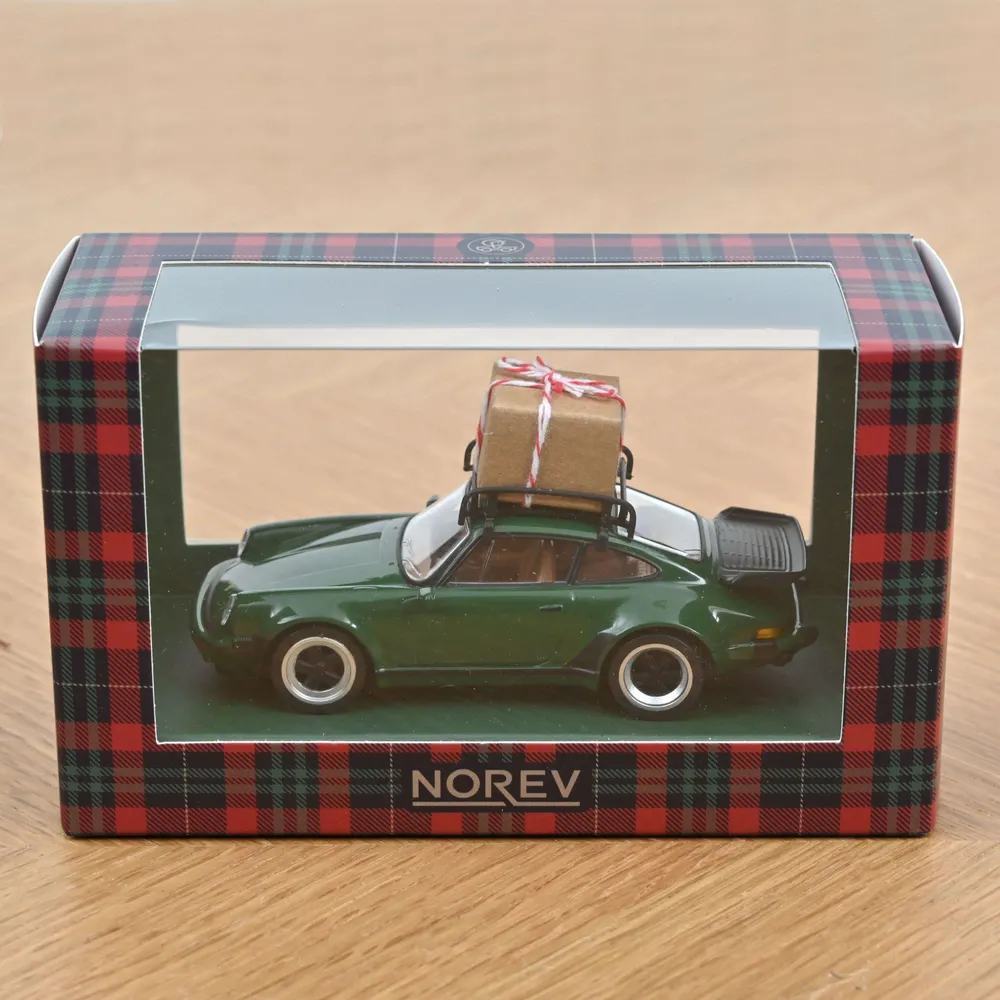 Jouets enfants - Voiture jouet Porsche 911 Turbo 1978 Noël Jet-car 1/43 - NOREV