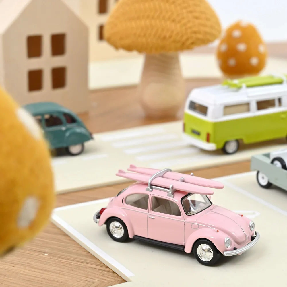 Jouets enfants - Voiture jouet VW Coccinelle 1973 Rose Jet-car 1/43 - NOREV
