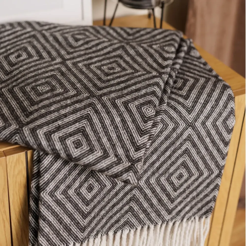 Plaids - Plaid en laine mélangée - LANAVITTA