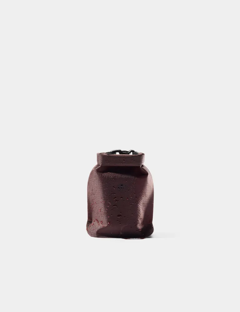 Travel accessories - FlatPak V2 Charcoal Soap Bar Case - MATADOR