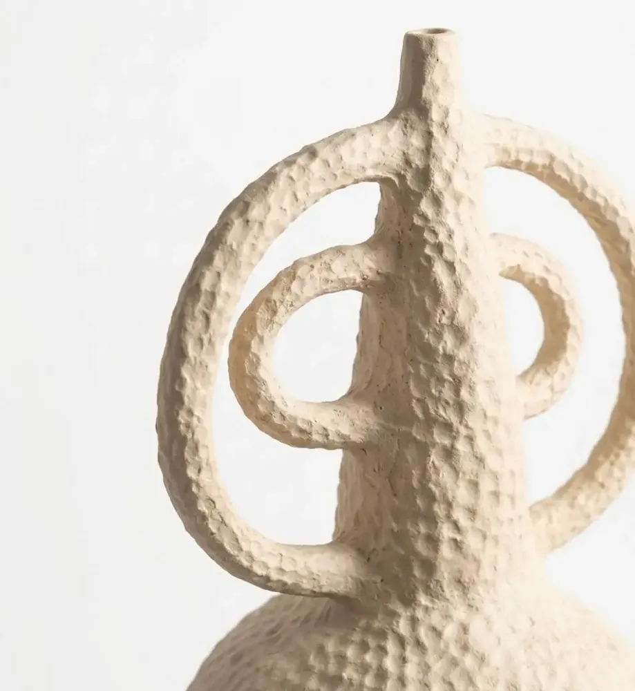 Design objects - White Moon Amphora - KARLIEN VAN ROOYEN