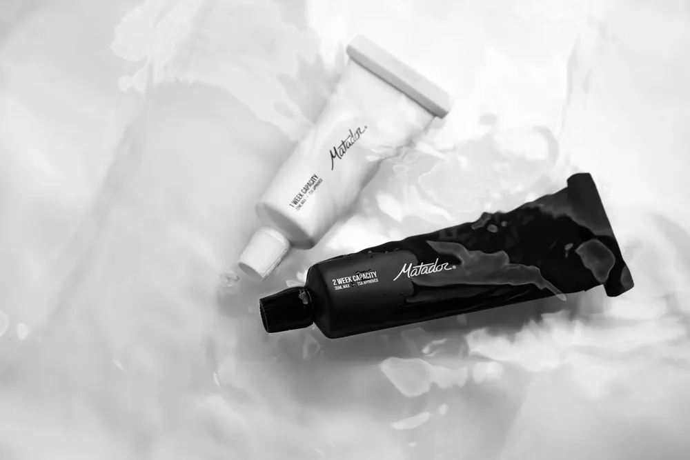 Travel accessories - Refillable Toothpaste Tubes Pack - x2 22/35ml Black and White - MATADOR