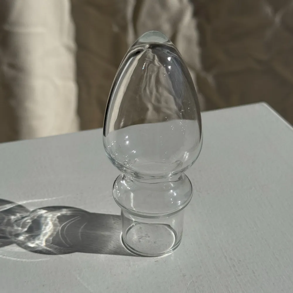 Carafes - Glass carafe with cap D11 H35.5 - OFFICE OBJETS