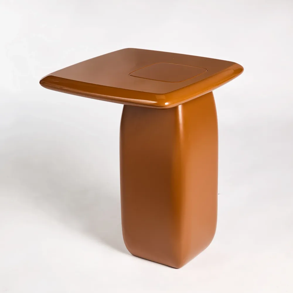 Tables pour hôtels - BOSSA TABLE D'APPOINT carré sur pied, bois d'acajou vernis - DUISTT