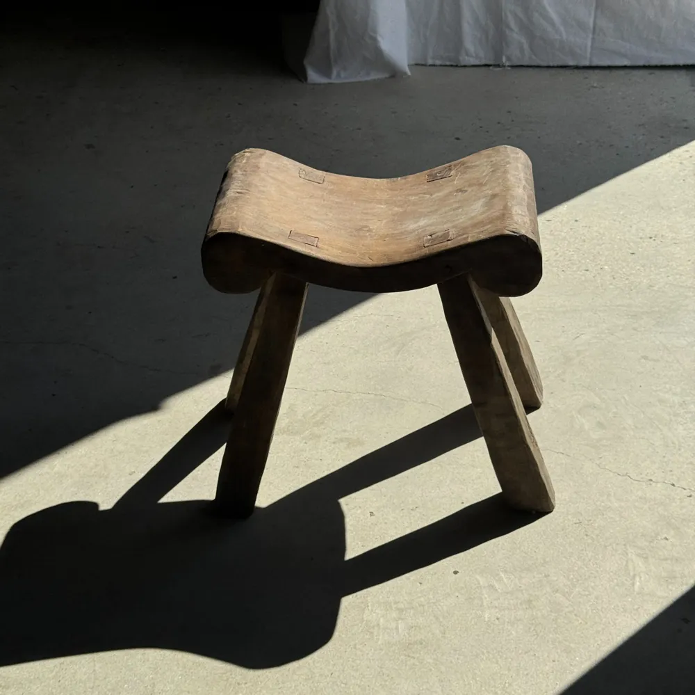 Stools - Ancient teak quadripod stool from Indonesia H 50 L 52 - OFFICE OBJETS