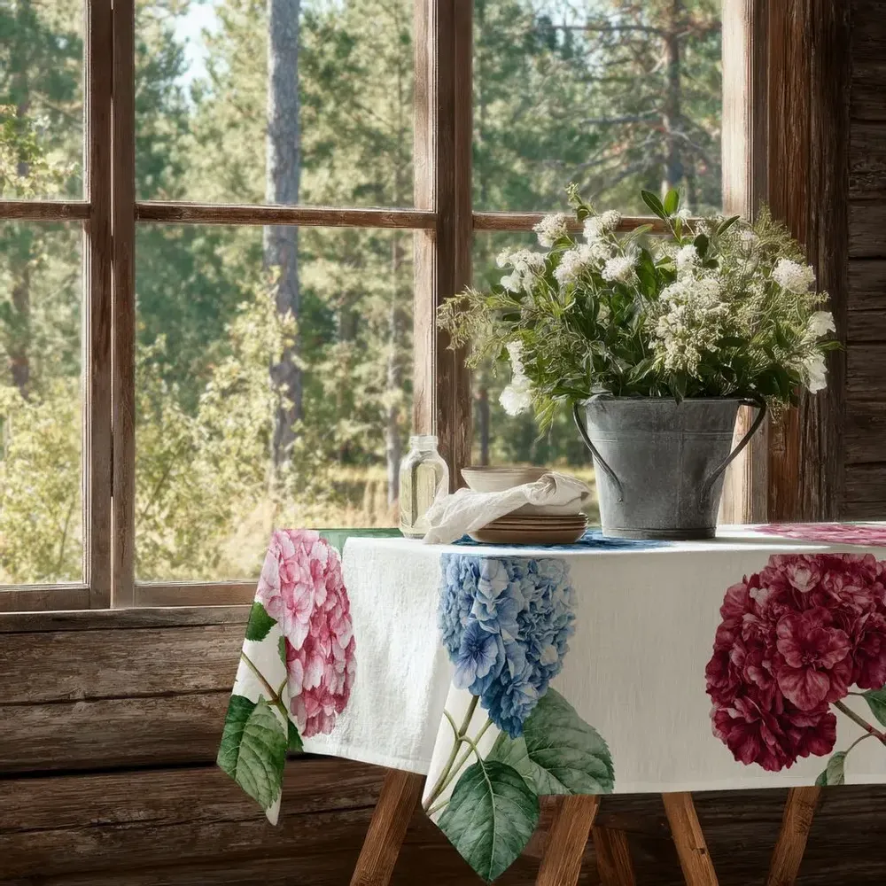 Table cloths - 100% linen tablecloth HYDRANGEA 140x250cm - NORRAVILLA