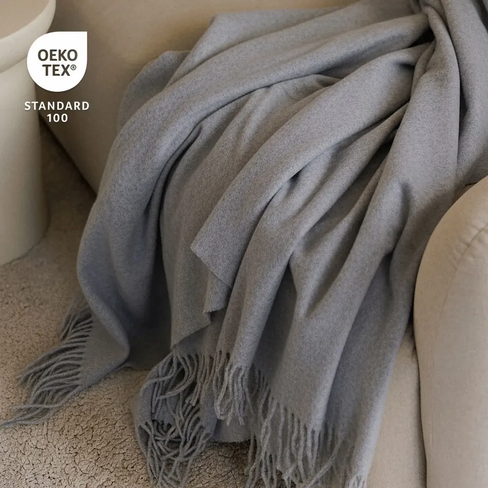 Plaids - Plaid en cachemire Lux - LANAVITTA