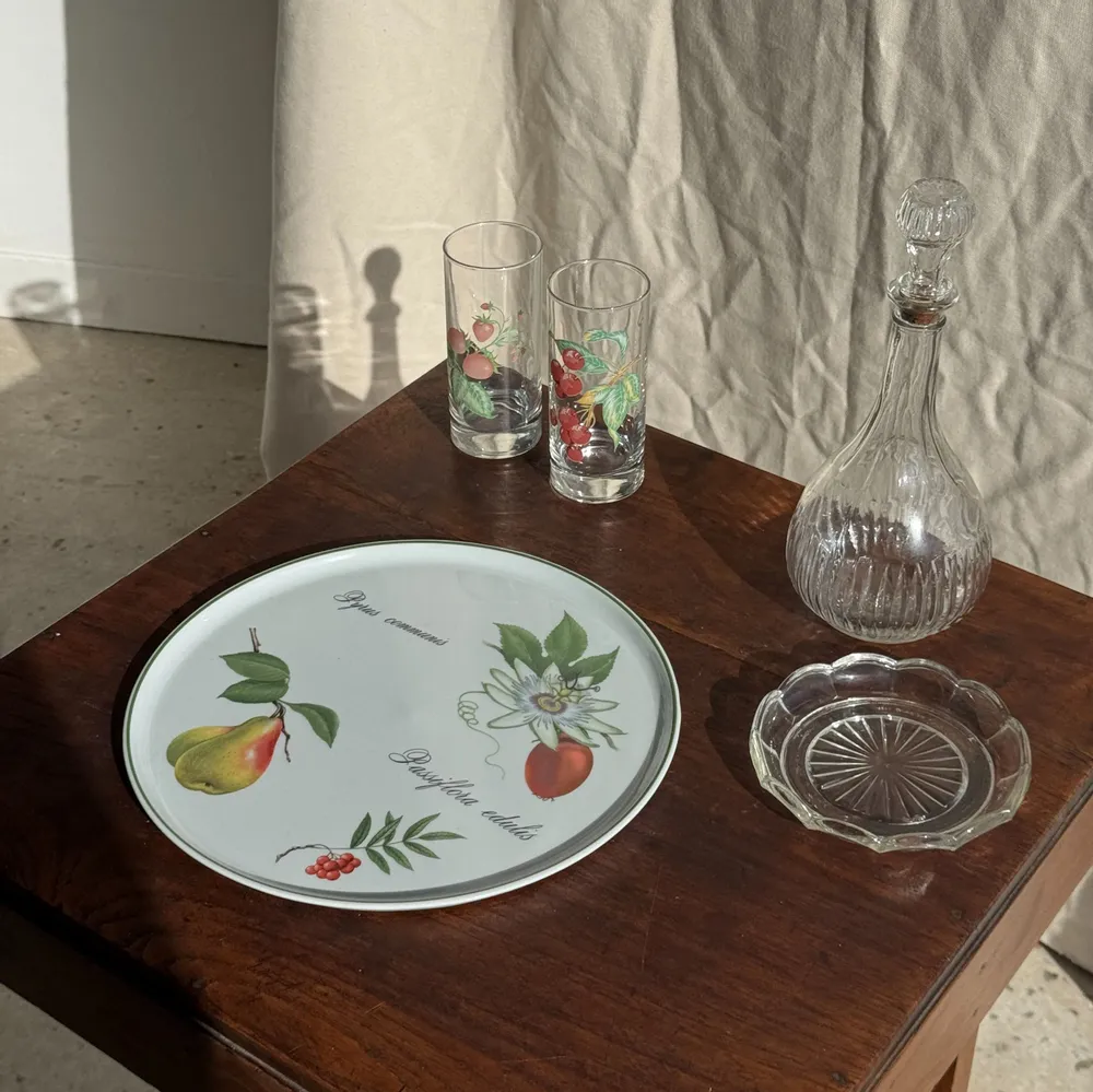 Decorative objects - Vintage flower-shaped molded glass ashtray D14 H2.5 - OFFICE OBJETS