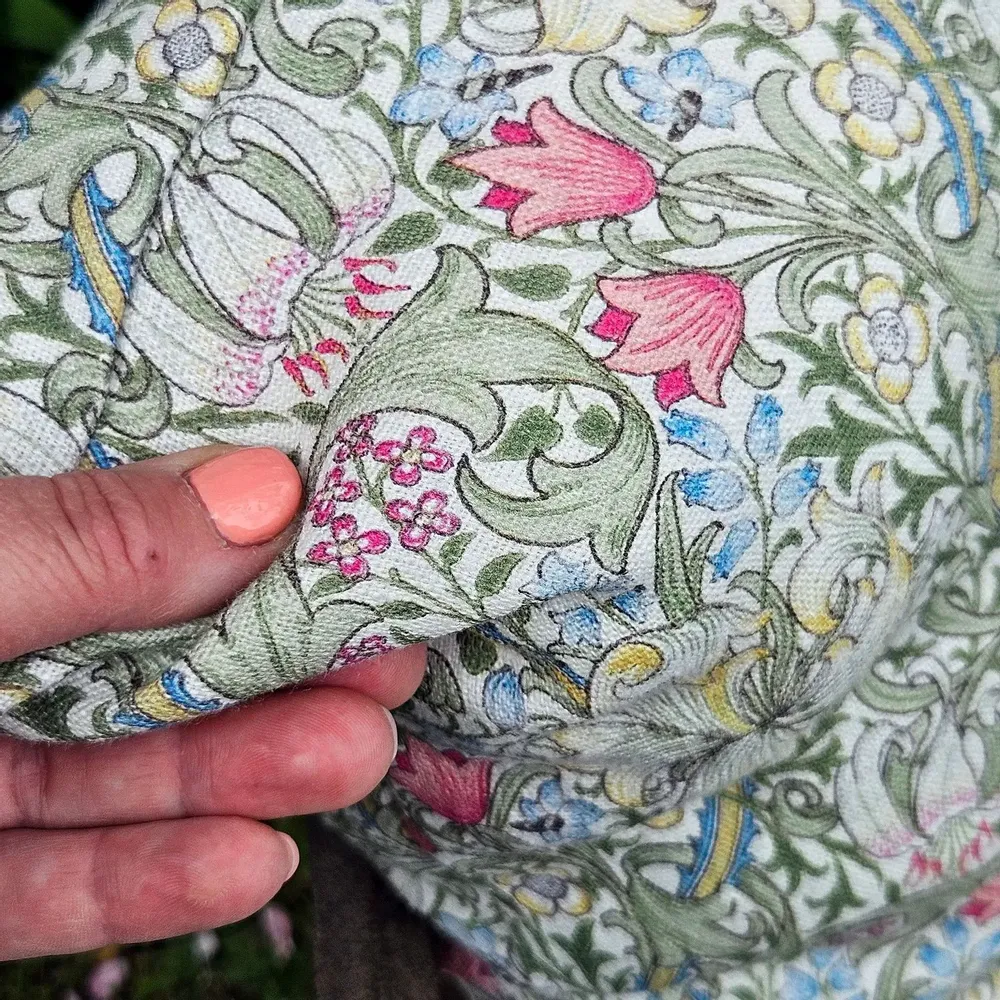 Comforters and pillows - 100% Linen Pillowcase - William Morris Golden Lily - NORRAVILLA