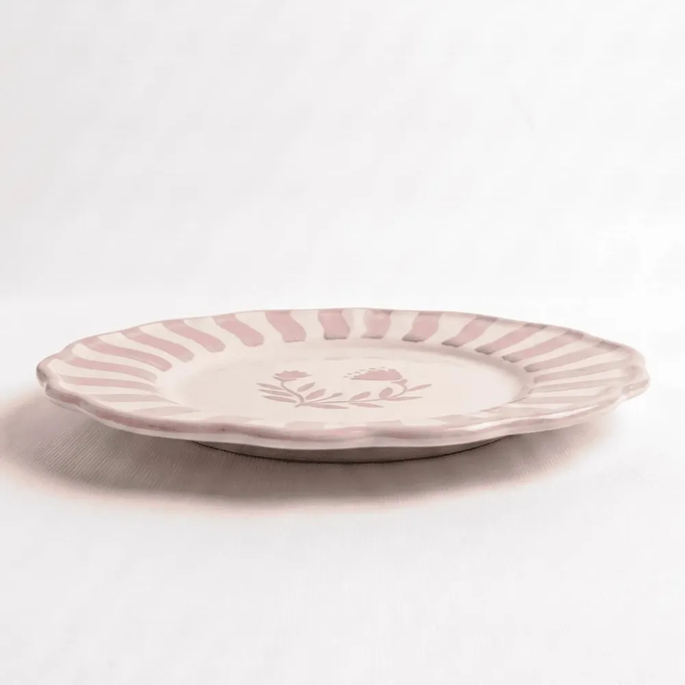 Everyday plates - Scalloped Floral Dinner Plate | Hand-crafted Ceramic |10.5 Inch - CASA AMAROSA