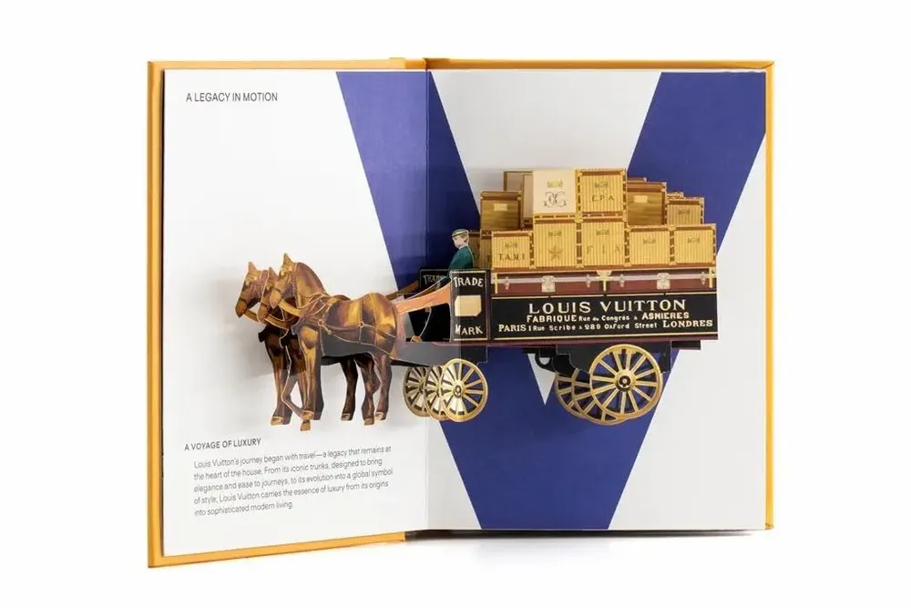 Decorative objects - Fashion Unfolded - Pop-Up Louis Vuitton - NEW MAGS