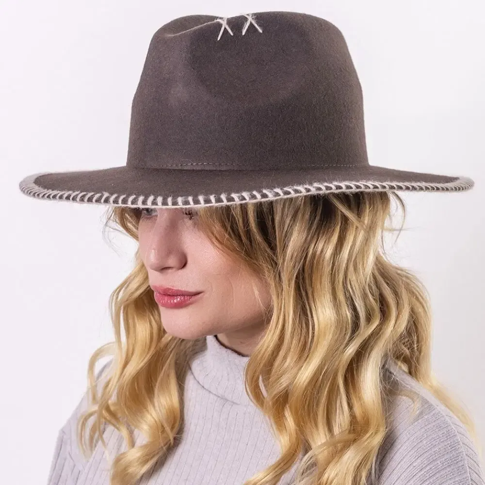 Hats - CROCHET wide brim felt hat - TRAVAUX EN COURS...