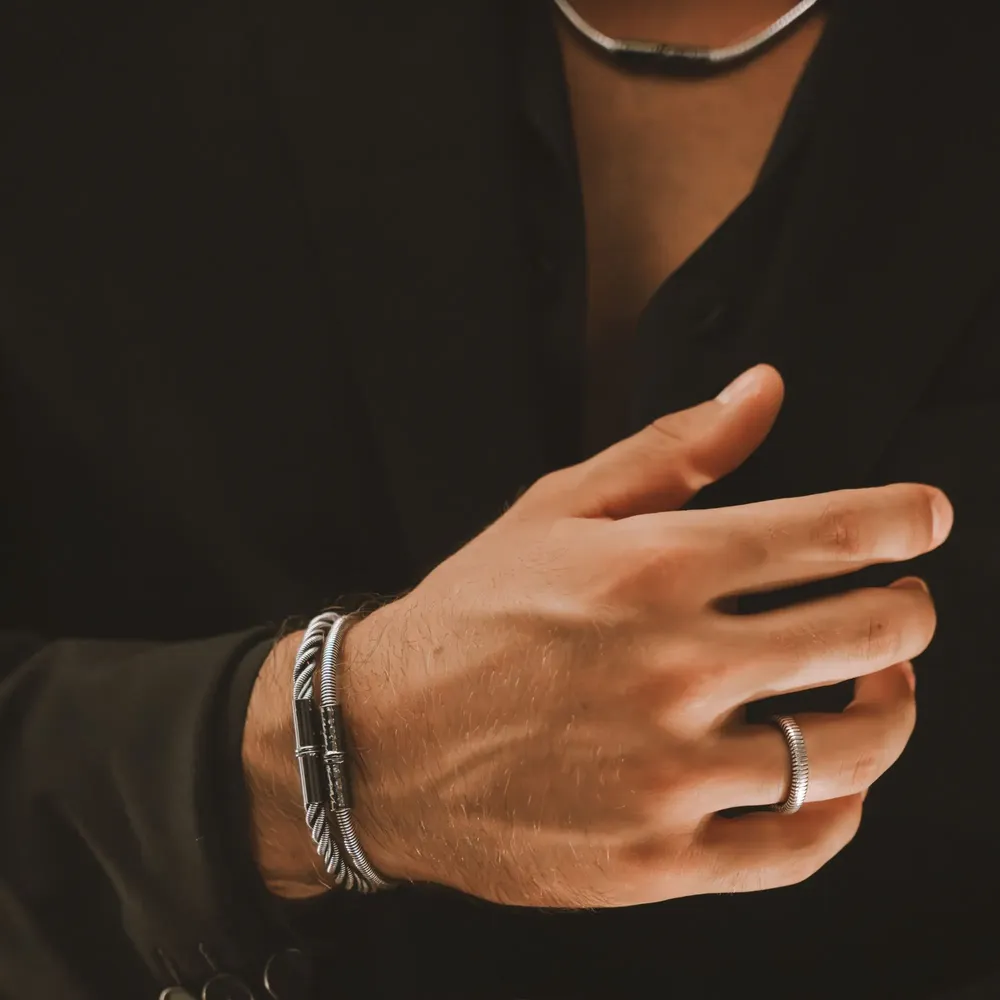 Jewelry - CDBTWISTGUN, Twist bass string and guitar bracelet - SING A SONG