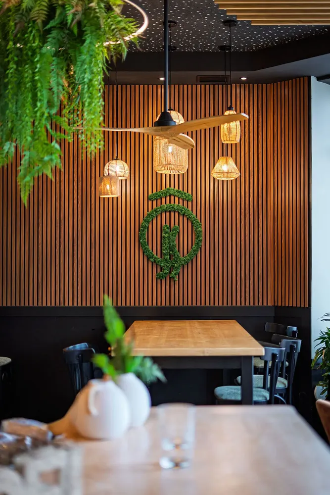 Floral decoration - Logos and Signages - ATELIER ECOGREEN