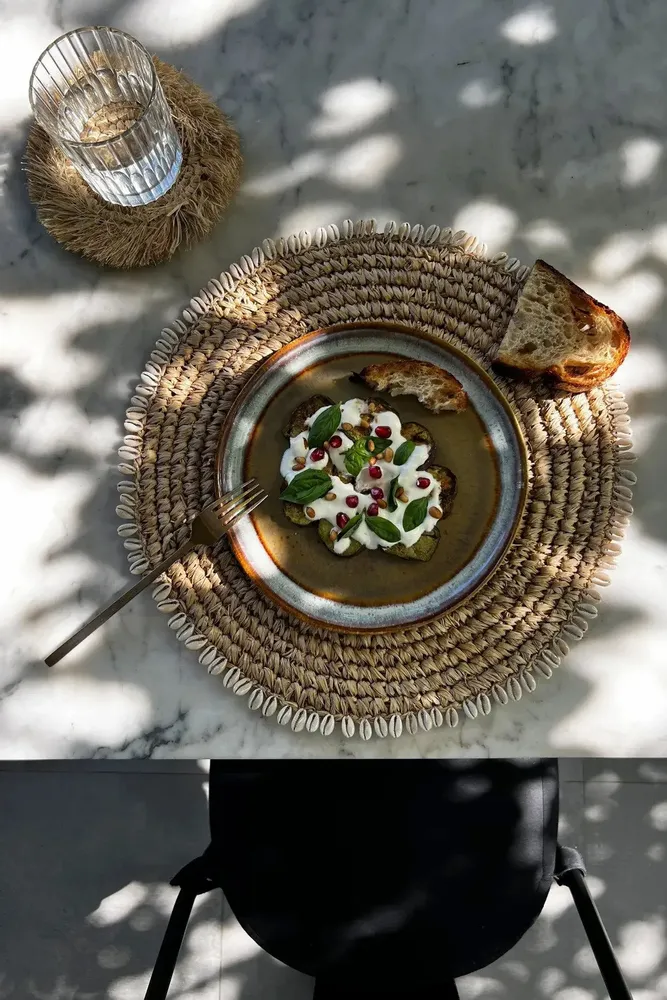 Placemats - The Raffia Shell Placemat - Natural - BAZAR BIZAR LIVING