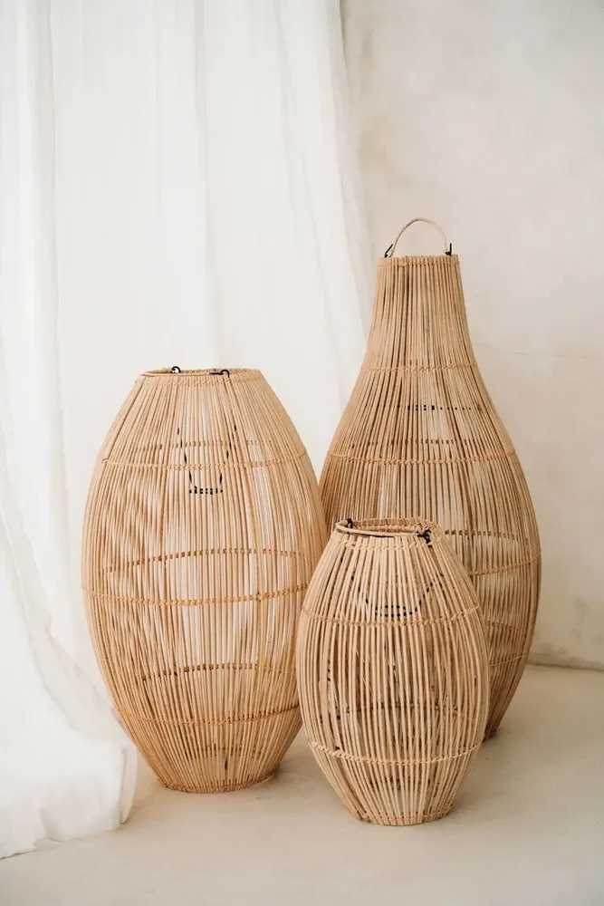 Hanging lights - The Flacon Pendant - Natural - L - BAZAR BIZAR LIVING