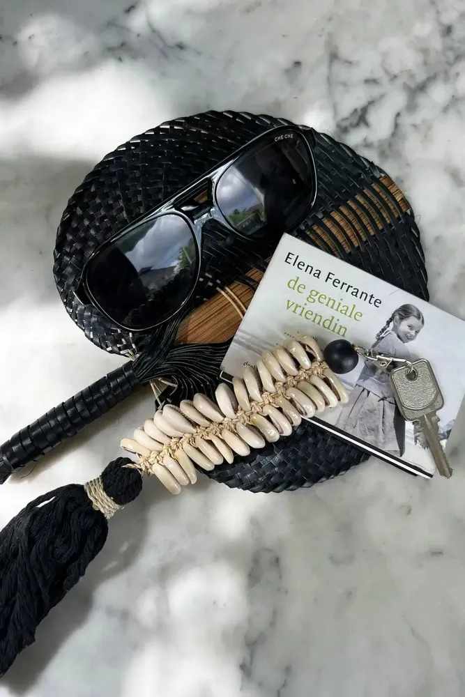 Decorative objects - The Macrame Fishbone Keychain - Black - BAZAR BIZAR LIVING
