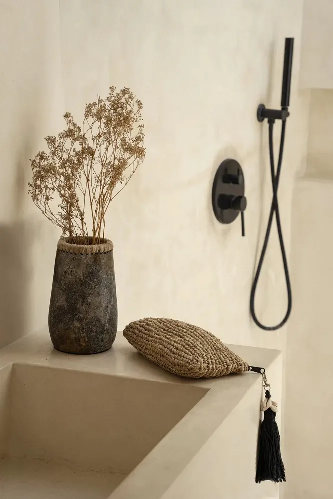 Pochettes - La Pochette Raffia - Noir Naturel - L - BAZAR BIZAR LIVING